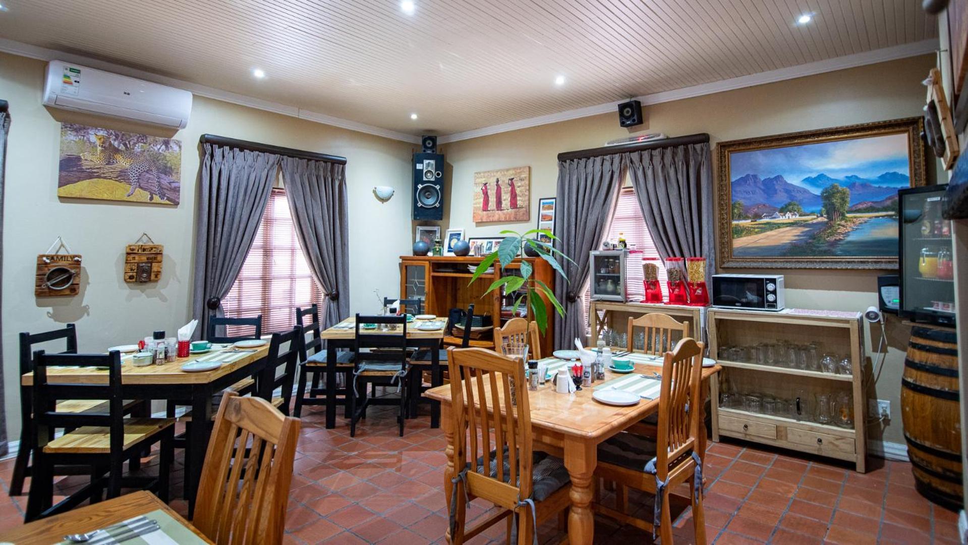 Guesthouse De Tijger Lodge Пароу Екстериор снимка